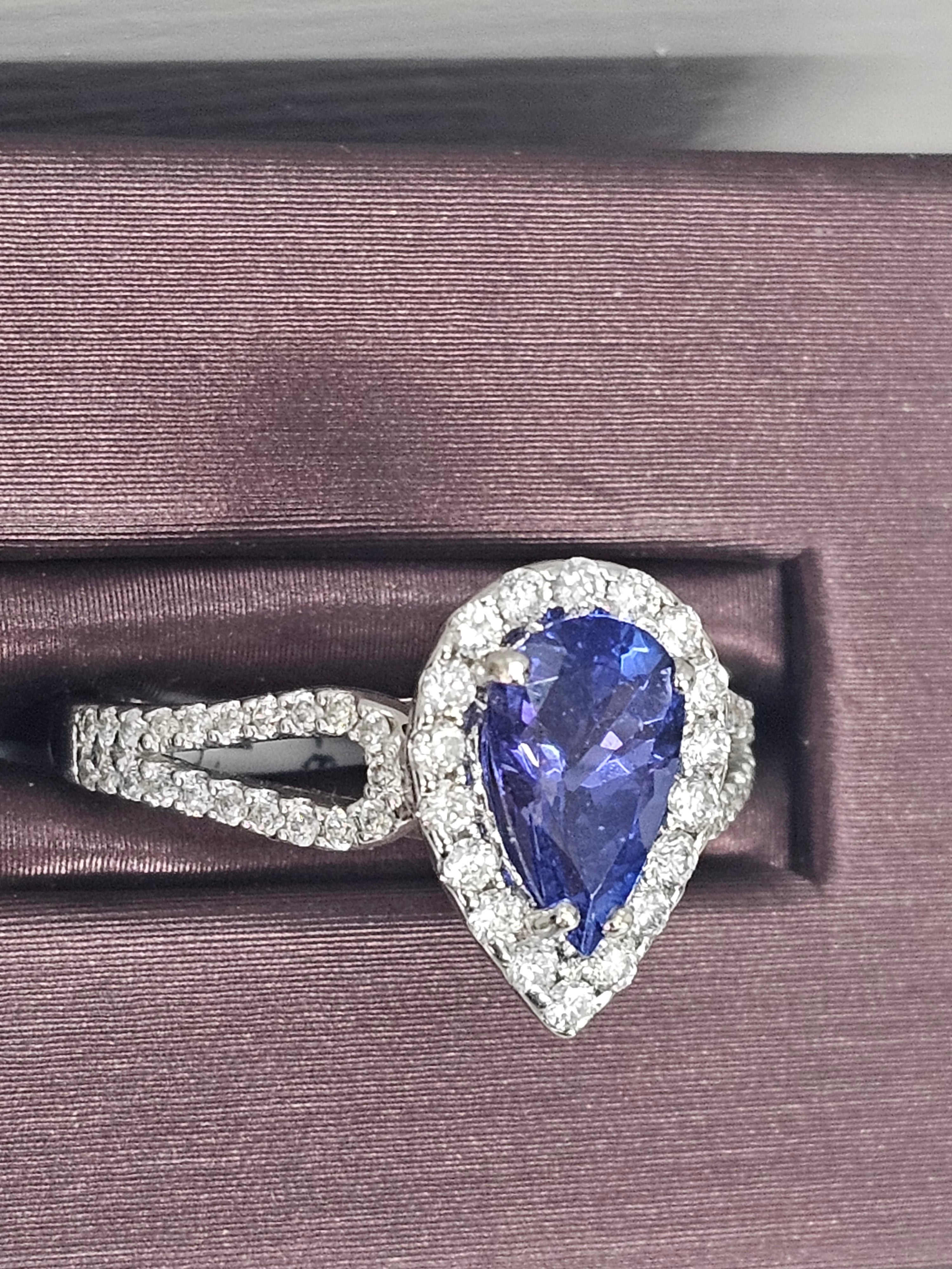 14KW Tanzanite and Diamond Ring
