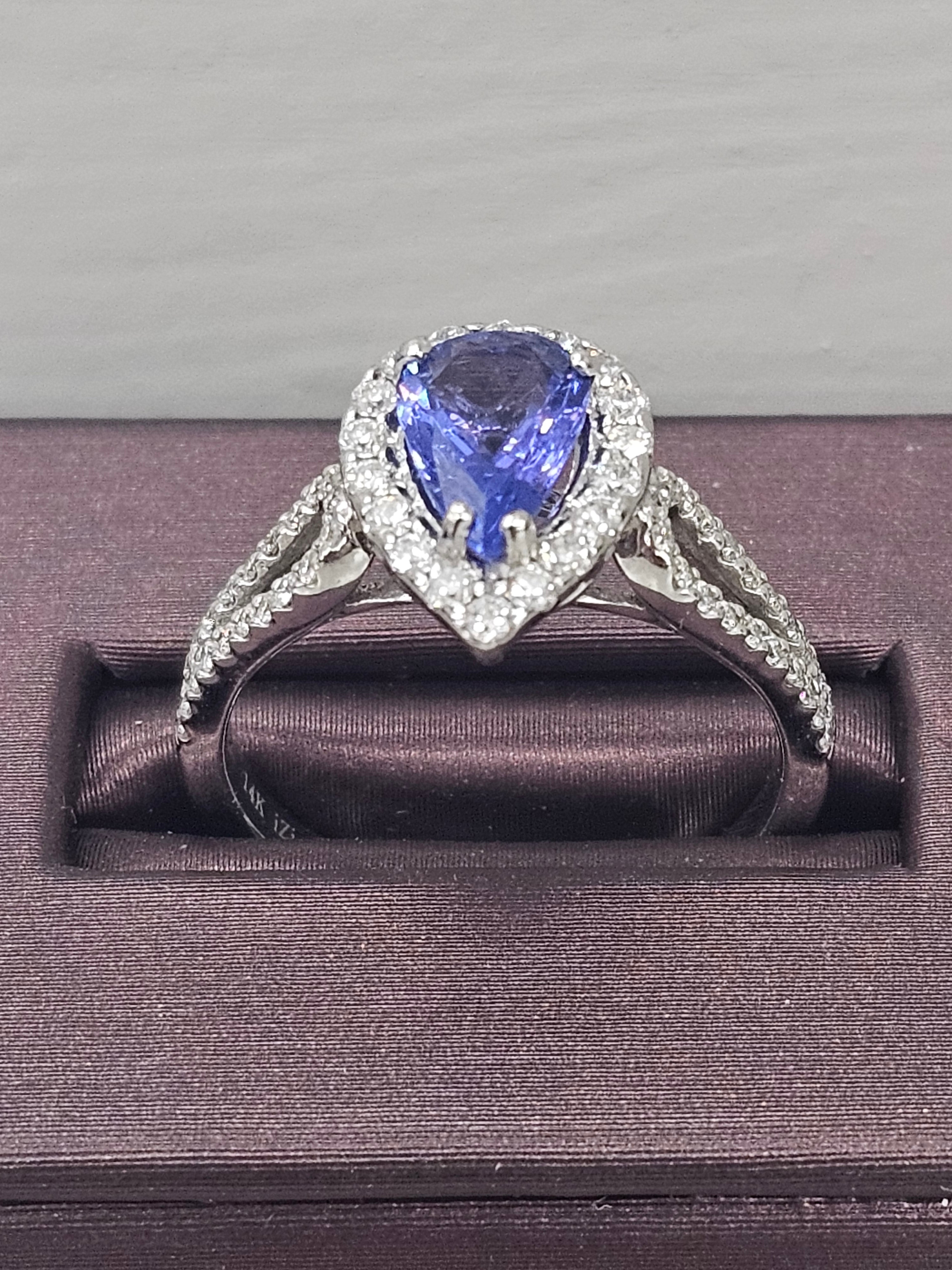 14KW Tanzanite and Diamond Ring
