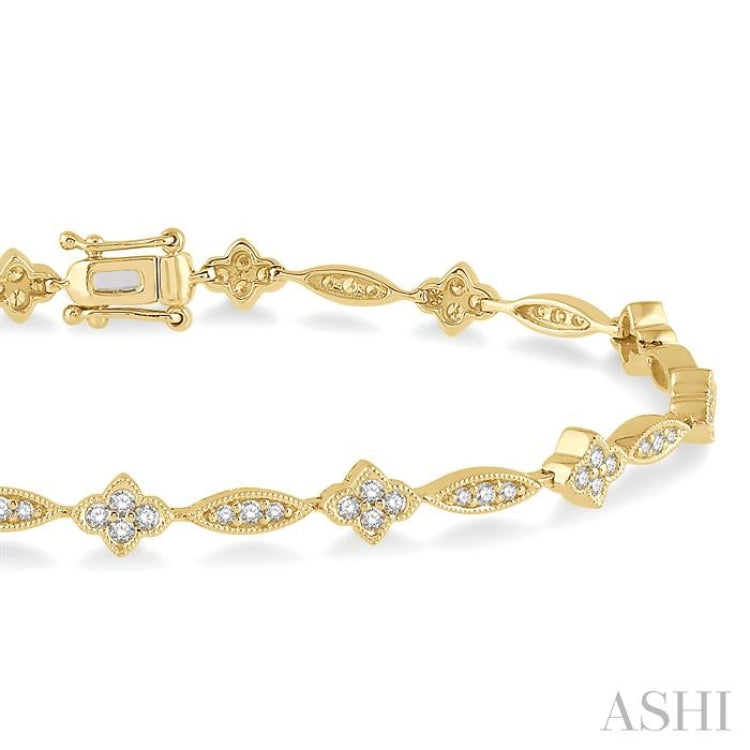 1 1/10 Ctw Marquise and Floral Link Diamond Bracelet in 14K Yellow Gold
