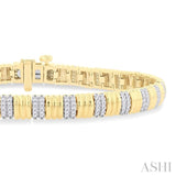 3/4 ctw Ribbed Round Cut Diamond Fashion Bracelet in 14K Yellow Gold