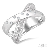 1/10 Ctw Split Criss-Cross Single Cut Diamond Fashion Ring in Sterling Silver