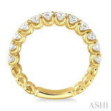3/4 Ctw Round Cut Diamond Wedding Band in 14K Yellow Gold
