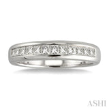 1/4 ctw Princess Cut Diamond Wedding Band in 14K White Gold