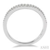 1/6 Ctw Round Cut Diamond Wedding Band in 14K White Gold