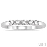 1/4 ctw Round Cut Diamond Wedding Band in 14K White Gold