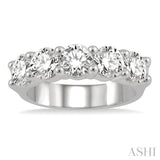 2 1/2 Ctw 5 Stone Round Cut Diamond Wedding Band in 14K White Gold