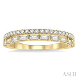 1/2 ctw Parallel Row Baguette and Round Cut Diamond Stackable Fashion Band in 14K Yellow Gold