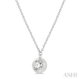 1/10 ctw Round Cut Diamond Pendant With Chain in 14K White Gold