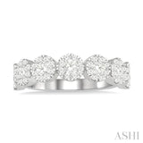 3/4 ctw Jointed Circular Mount Lovebright Diamond Cluster Ring in 14K White Gold