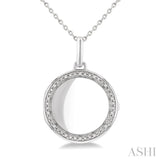 1/10 Ctw Circle Shape Round Cut Diamond Keepsake Locket Pendant With Chain in Sterling Silver