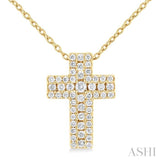 1/4 Ctw Cross Round Cut Diamond Fashion Pendant With Chain in 14K Yellow Gold