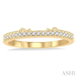 1/6 Ctw Round Cut Diamond Wedding Band in 14K Yellow Gold