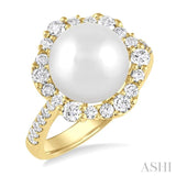 10MM Cultured Pearl and 3/4 Ctw Hexagon Shape Round Cut Diamond Ring in 14K Yellow Gold